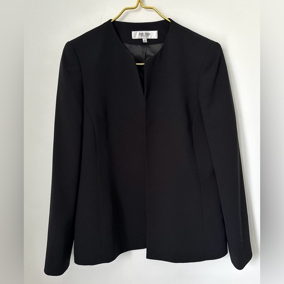 Jones Studio Jackets & Blazers - Jones Studio Separates Black Sleek Sophisticated Open Blazer Jacket Women’s 8